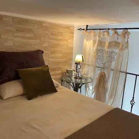 Le Bouganvillea * بيسْكيتْشّي